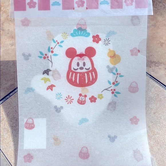 Tokyo Disney (2) File Folders - Picture 3 of 6